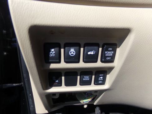 Used 2017 Nissan Pathfinder SL w/ SL Premium Package AWD/4WD image 21