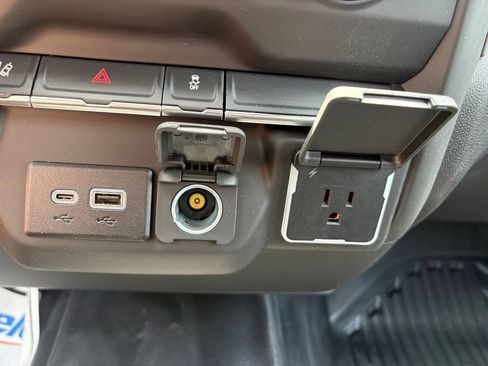 Used 2026 Chevrolet Silverado 3500 W/T w/ WT Convenience Package AWD/4WD image 22