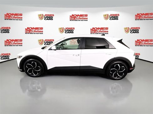 Certified 2024 Hyundai Ioniq 5 SE image 14