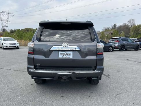 Used 2016 Toyota 4Runner Limited AWD/4WD image 4