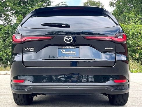 Used 2024 MAZDA CX-90 3.3 Turbo w/ Preferred Plus AWD/4WD image 4