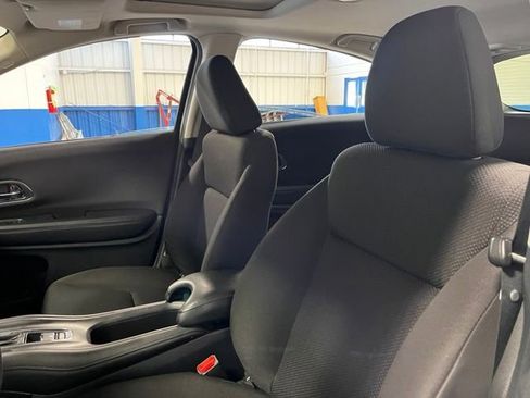 Used 2016 Honda HR-V EX image 23