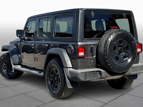 Used 2019 Jeep Wrangler Unlimited Sport image 21