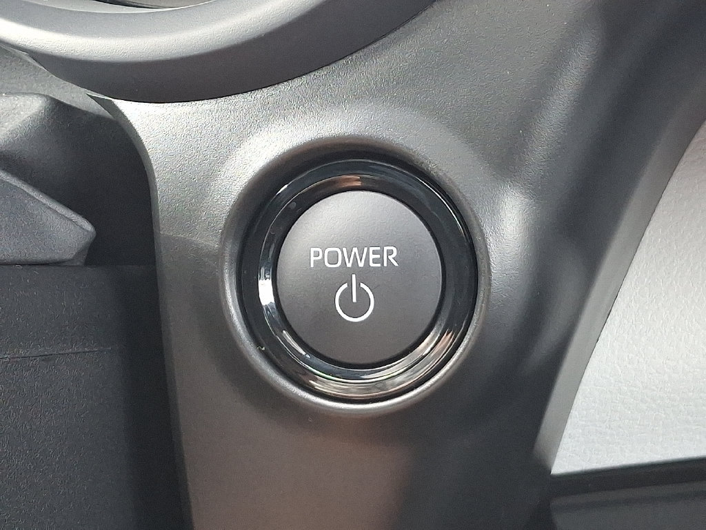 Used 2026 Toyota Sienna XLE FWD image 29