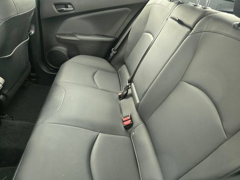 Certified 2021 Toyota Prius FWD image 25