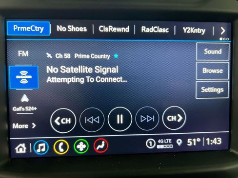 Used 2022 Chevrolet Silverado 3500 LTZ w/ Gooseneck/5TH Wheel Package image 14