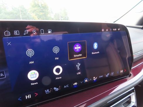 Certified 2024 Chevrolet Traverse RS w/ LPO, Floor Liner Package image 22