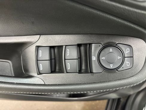 Used 2023 Buick Encore GX Essence w/ Experience Buick Package AWD/4WD image 36