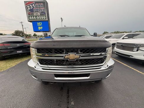 Used 2011 Chevrolet Silverado 2500 LTZ w/ LTZ Plus Package AWD/4WD image 9