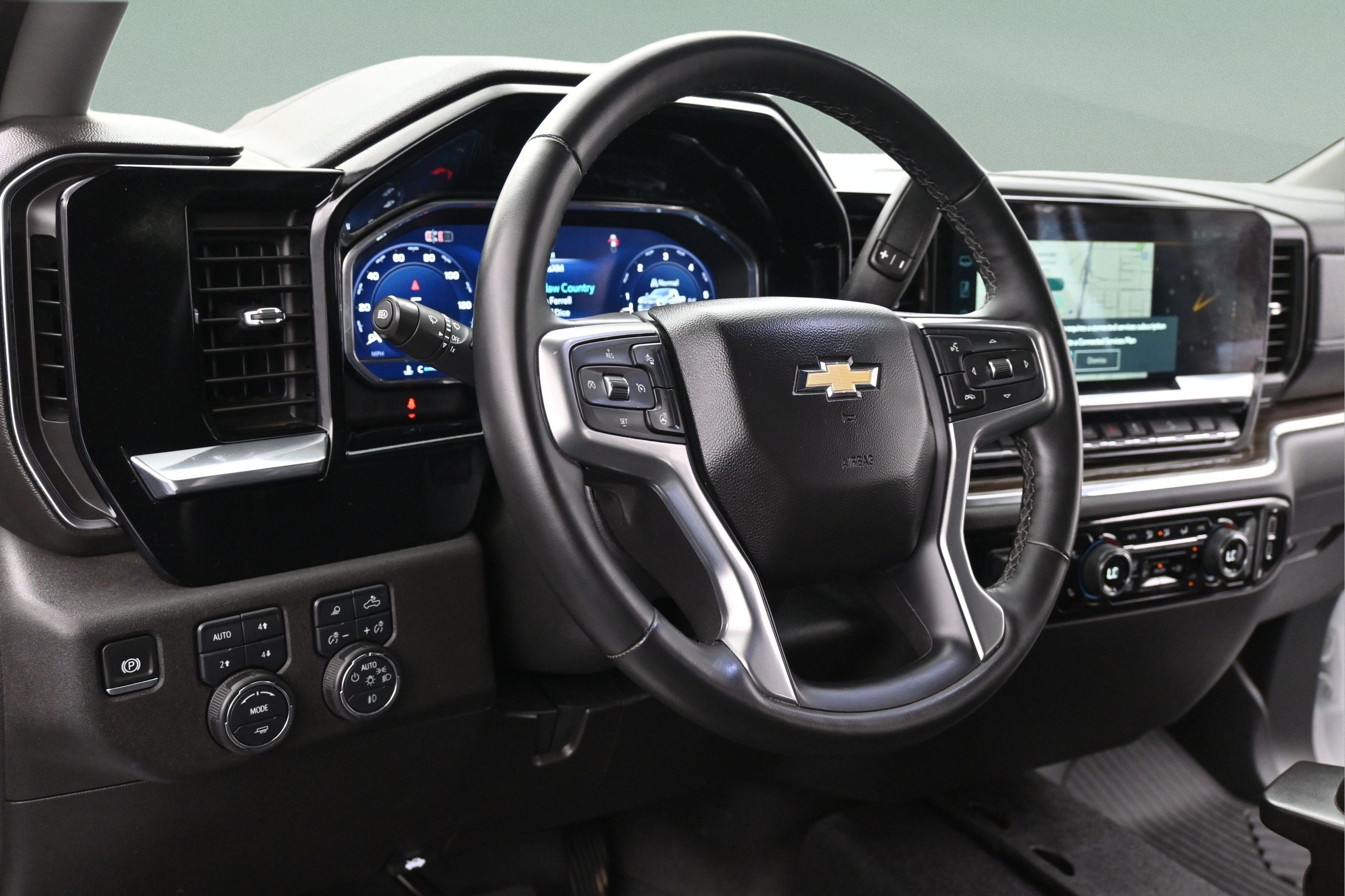 Used 2024 Chevrolet Silverado 2500 LT w/ Texas Edition AWD/4WD image 13