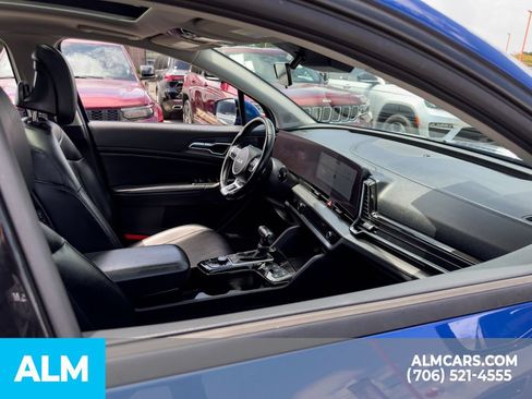 Used 2023 Kia Sportage SX FWD image 14