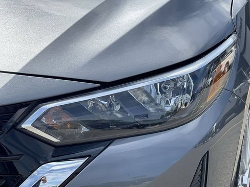 Used 2024 Nissan Sentra S FWD image 16