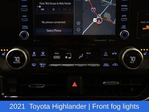 Used 2021 Toyota Highlander XLE image 17