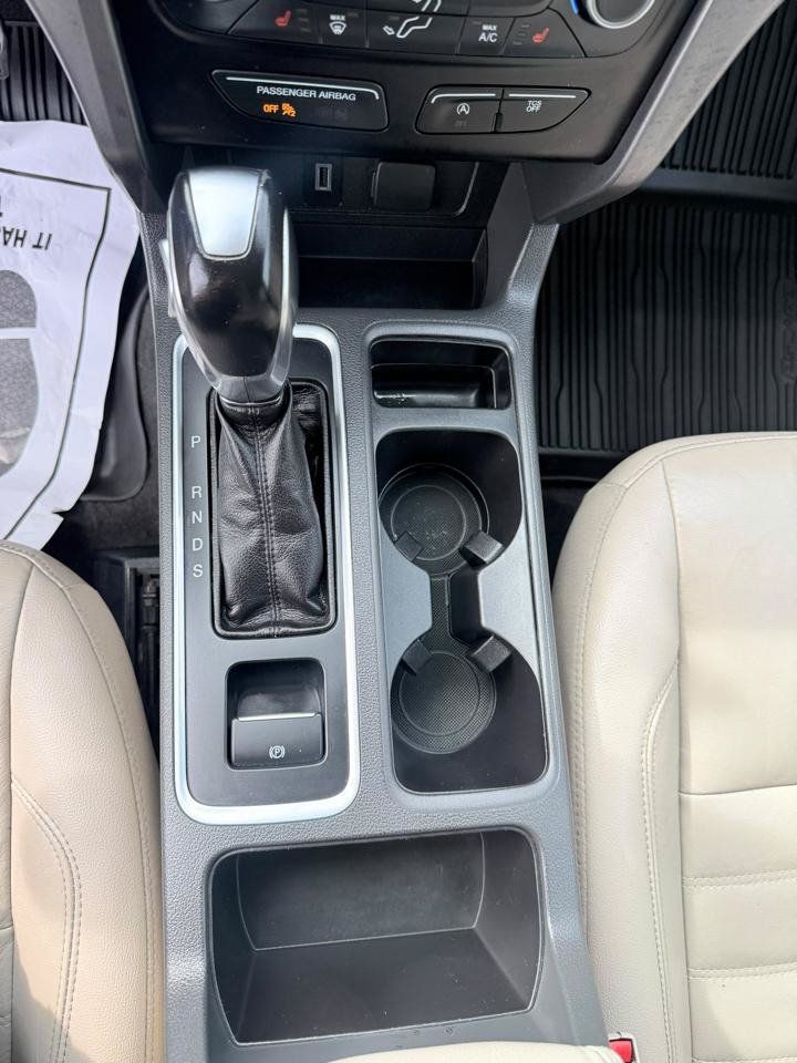 Used 2018 Ford Escape SEL AWD/4WD image 18