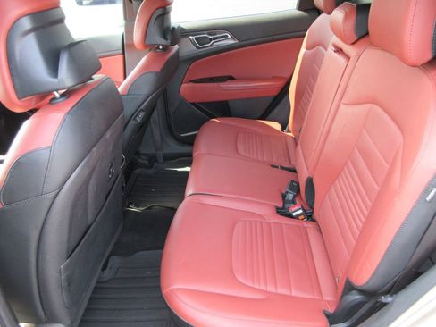 Used 2024 Kia Sportage SX FWD image 13