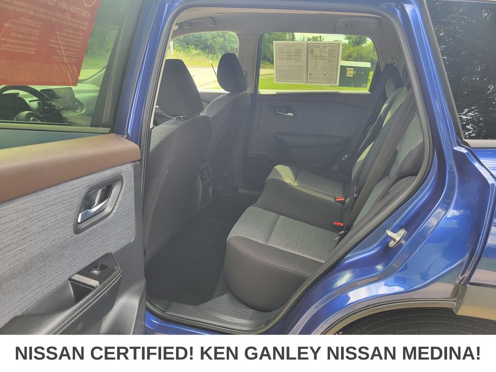 Certified 2023 Nissan Rogue SV AWD/4WD image 39