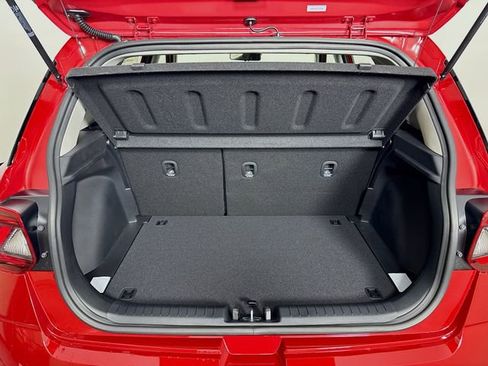 New 2026 Hyundai Venue SEL image 39