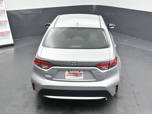 Used 2020 Toyota Corolla LE image 31