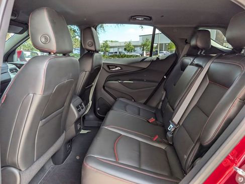 Used 2022 Chevrolet Equinox RS w/ RS Leather Package image 18