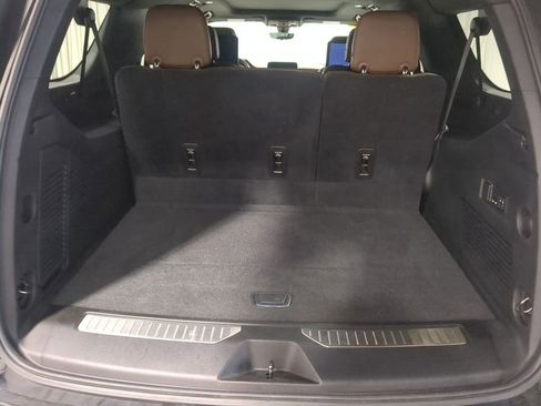 Used 2021 Chevrolet Suburban High Country w/ Premium Package image 50