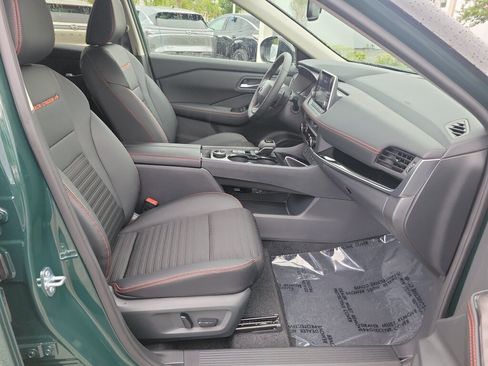 New 2026 Nissan Rogue SV w/ Rock Creek Premium Package AWD/4WD image 7