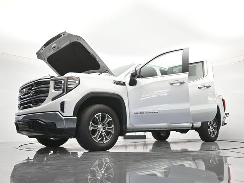 Certified 2024 GMC Sierra 1500 SLT AWD/4WD image 49