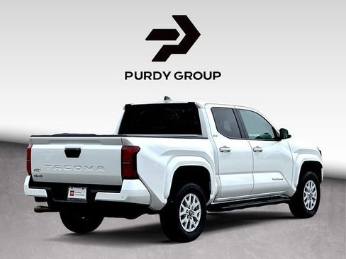 Certified 2025 Toyota Tacoma SR5 w/ SR5 Upgrade Package image 8