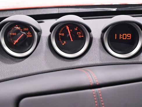 Used 2013 Nissan 370Z NISMO RWD image 20