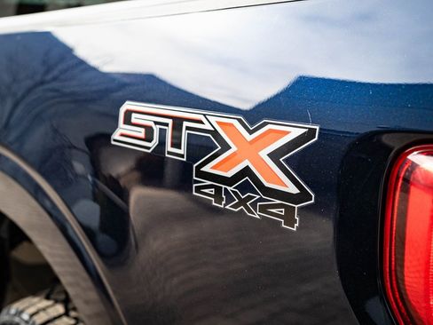 Used 2023 Ford F150 XL image 19