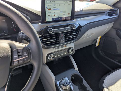 New 2026 Ford Escape Active image 10