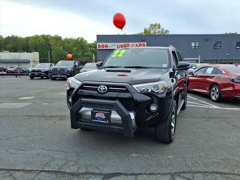 Certified 2022 Toyota 4Runner TRD Off-Road Premium image 3