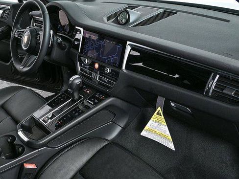 Certified 2026 Porsche Macan Turbo AWD/4WD image 23