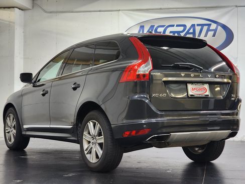 Used 2016 Volvo XC60 T6 w/ Climate Package AWD/4WD image 9