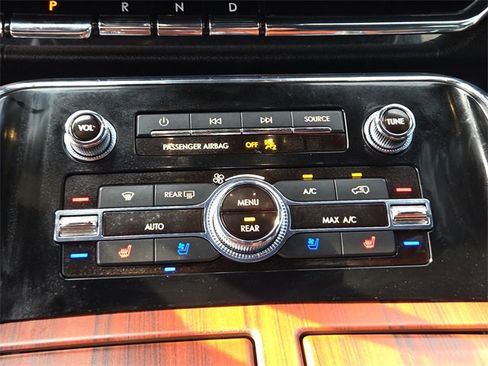 Used 2021 Lincoln Navigator Reserve image 20