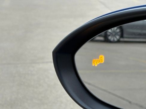 Used 2024 Volkswagen Jetta SE image 12