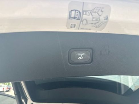 Used 2018 Ford Edge Sport w/ Equipment Group 401A AWD/4WD image 29
