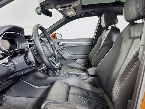 Used 2022 Audi Q3 2.0T Premium Plus w/ Premium Plus Package image 12