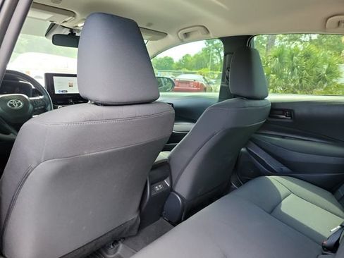 Used 2026 Toyota Corolla LE FWD image 12