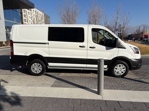 Used 2024 Ford Transit 250 Low Roof w/ Exterior Upgrade Package image 7
