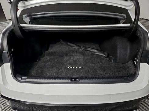 Used 2023 Lexus IS 350 F Sport RWD image 32