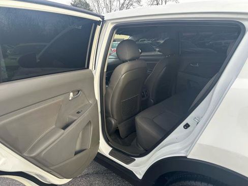 Used 2015 Kia Sportage LX image 13