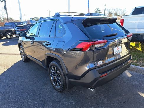 Certified 2025 Toyota RAV4 XLE Premium image 10