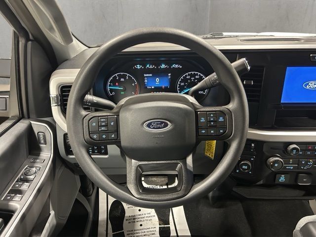 New 2026 Ford F250 XLT w/ FX4 Off-Road Package AWD/4WD image 14