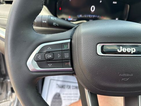 Used 2023 Jeep Compass High Altitude AWD/4WD image 18