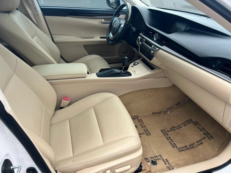Used 2013 Lexus ES 350 w/ Premium Pkg FWD image 7