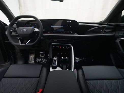 New 2025 Audi SQ5 Premium Plus image 5