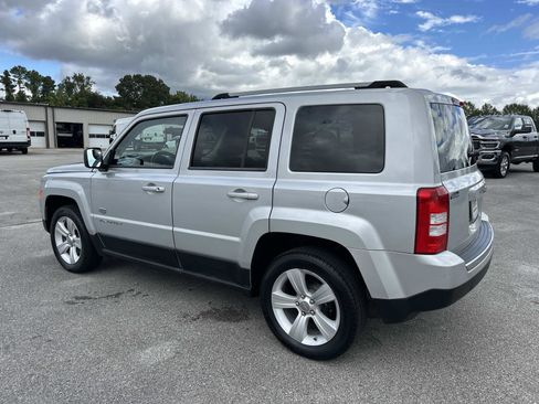 Used 2011 Jeep Patriot 70th Anniversary image 6