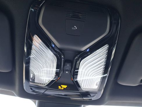 Used 2023 BMW X5 sDrive40i w/ M Sport Package RWD image 58