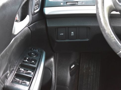 Used 2013 Honda Crosstour EX-L image 26