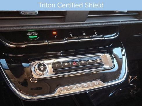 Used 2023 Lincoln Corsair Reserve image 17